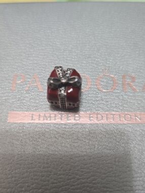 Authentic Pandora Christmas Gift Charm